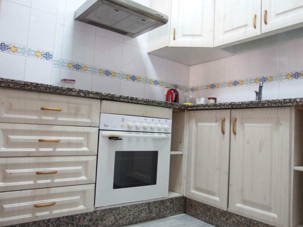 Apartamento Con Patio Cerca Mezquita กอร์โดบา ภายนอก รูปภาพ