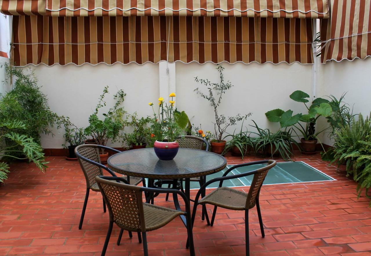 Apartamento Con Patio Cerca Mezquita กอร์โดบา ภายนอก รูปภาพ