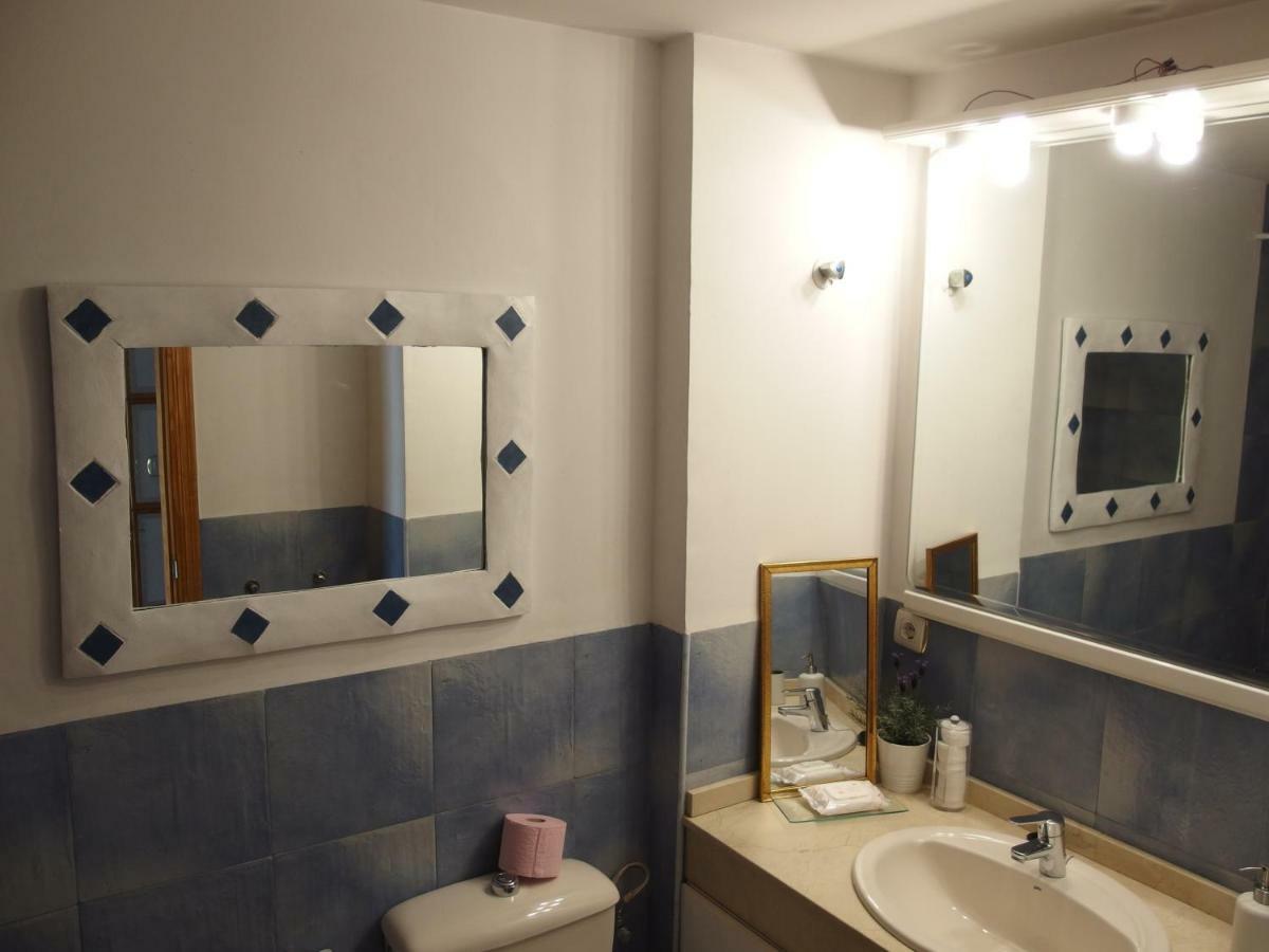 Apartamento Con Patio Cerca Mezquita กอร์โดบา ภายนอก รูปภาพ